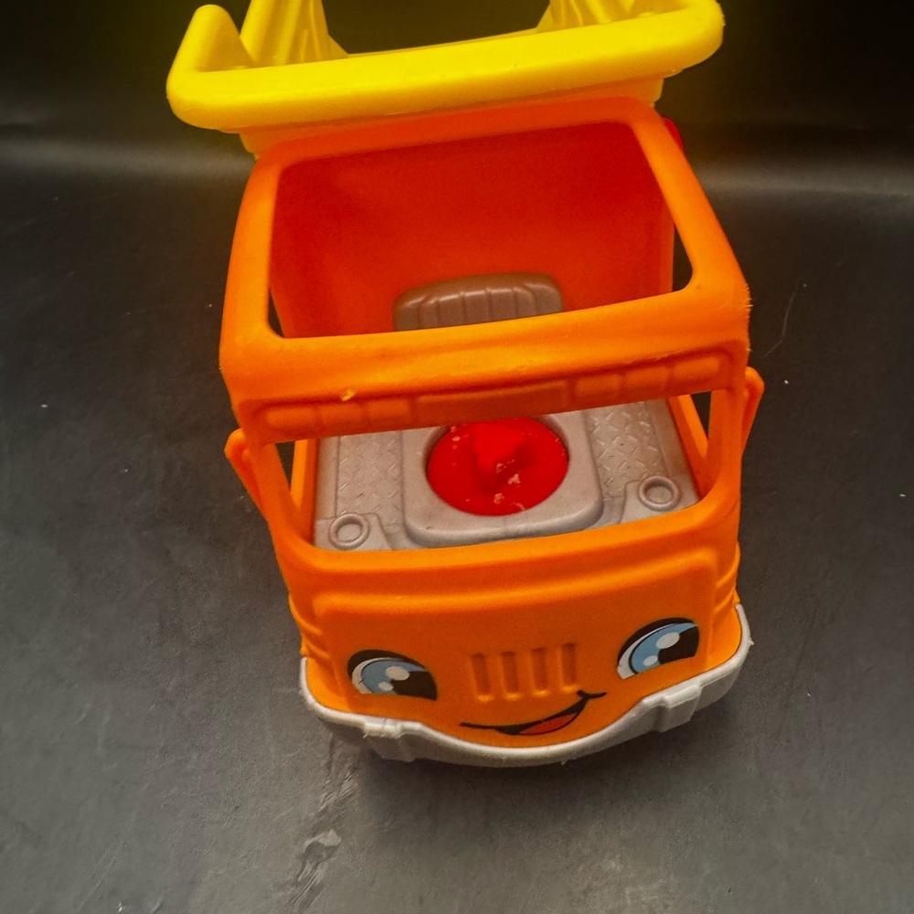 Fisher Price Lot Of Two Little People School Bus & Dump Truck Tested/ Works - Picture 9 of 16